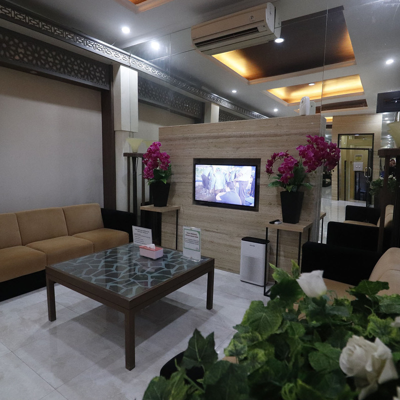 Customer Service Dalam